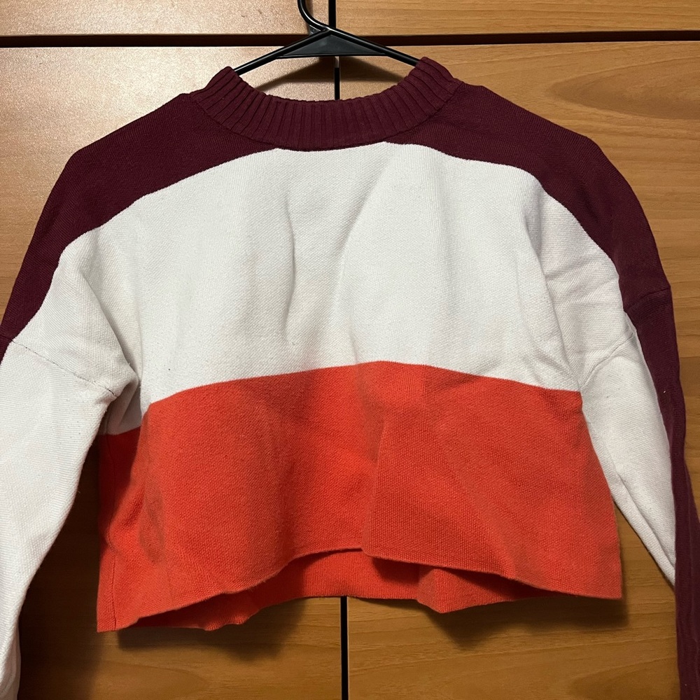 Urban Outfitters Cropped Sweater - White Maroon & Orange